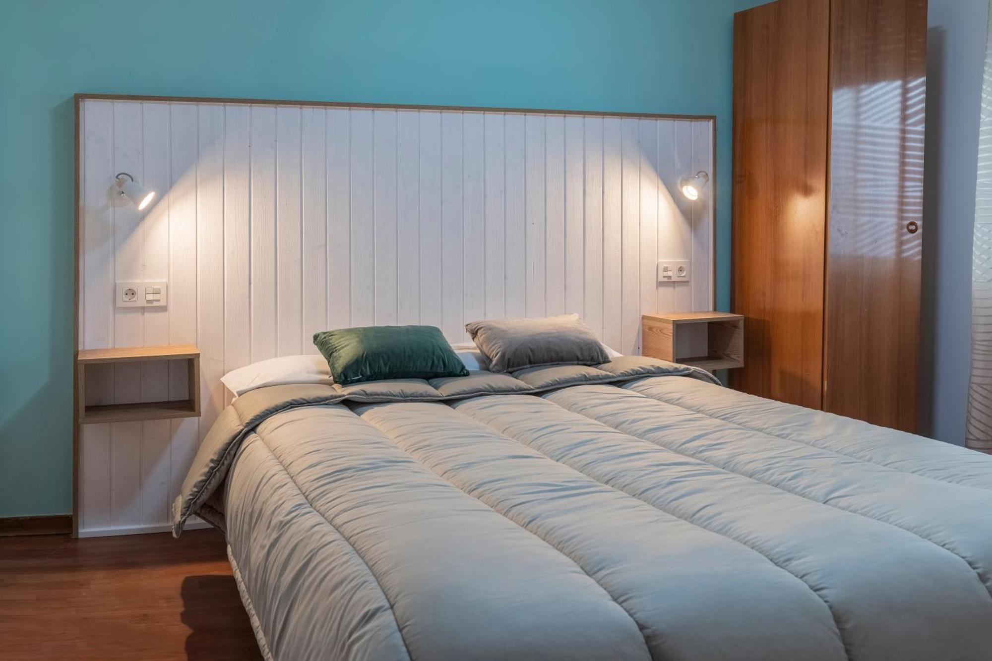 Hostal Julio Cesar 라 비르헨 델 카미노 외부 사진